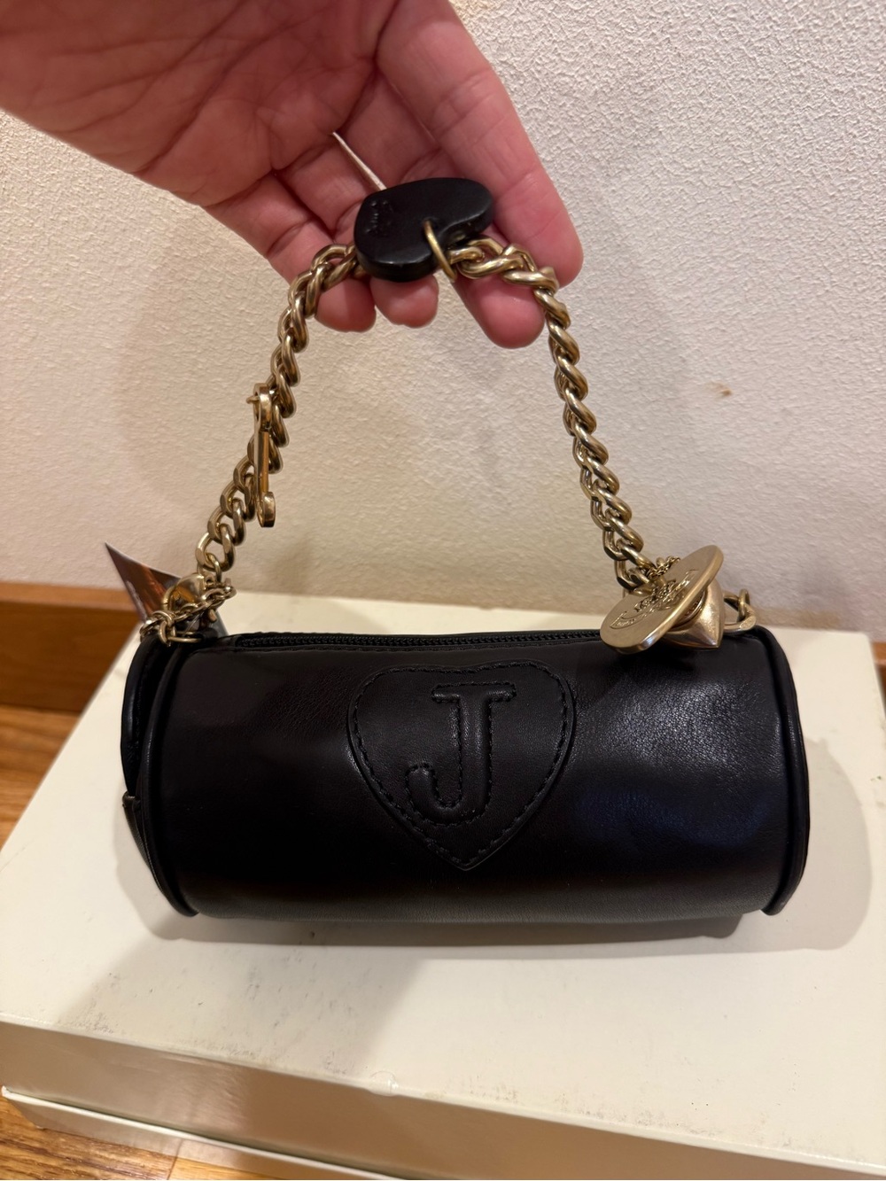 Juicy Couture Sidekick Vintage Y2K  Leather Barrel Bag